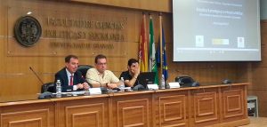 Ignacio Fuente Cobo Ignacio Fuente Cobo en la conferencia en la UGR