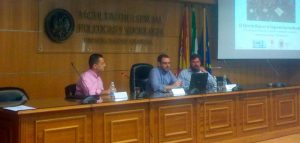 Hugo Cañete durante su conferencia sobre el Ejército Rojo