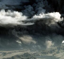 Volcán Pinatubo en erupción
