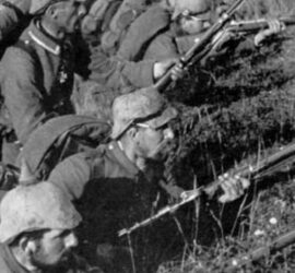 Soldados alemanes de la I Guerra Mundial parapetados