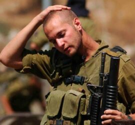 Solado israelí durante la guerra contra Hezbollah de 2006 en el Libano