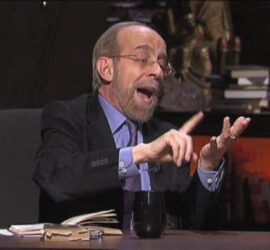 Enrique de Vicente en una de sus intervenciones en Cuarto Milenio