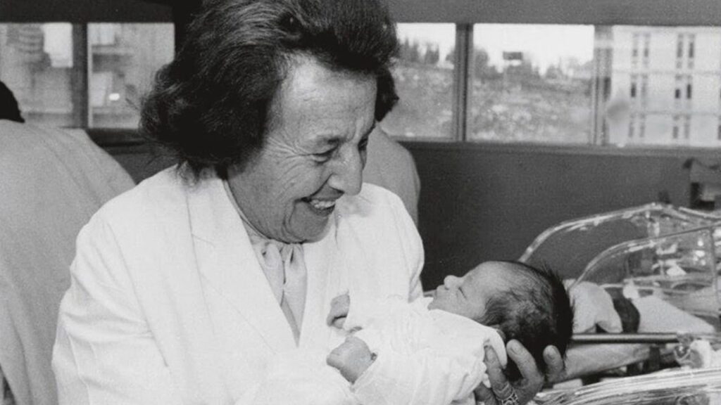 Gisella Perl como ginecóloga en el hospital Monte Sinaí