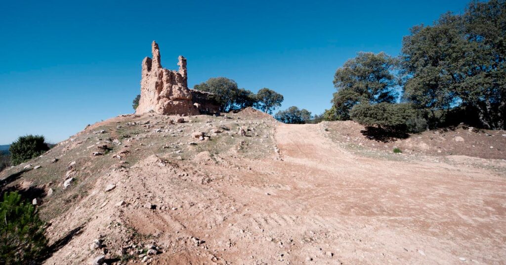Ruinas del castillo de Castroferral