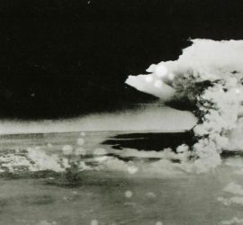 Pirocumulonimbo tras el bombardeo de Hiroshima el 6 de Agosto de 1945