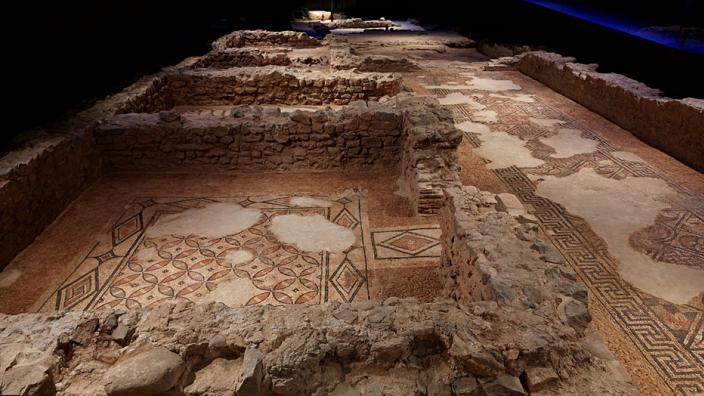 Imagen de las ruinas y mosaicos romanos de la Villa Antiopa